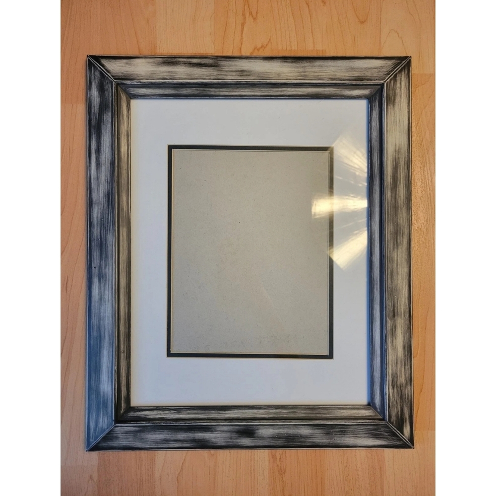 Distressed shabby chic 7x9 matted picture frame